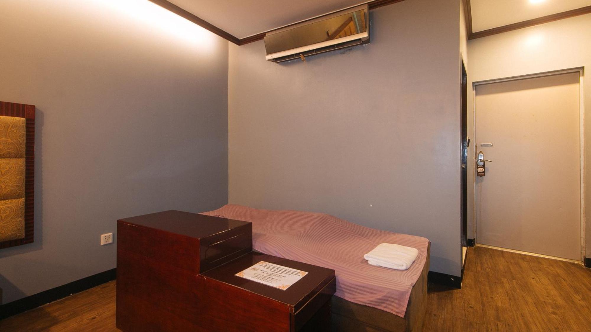 Reddoorz Premium At Jjimjbang Hotel Spa Manille Chambre photo