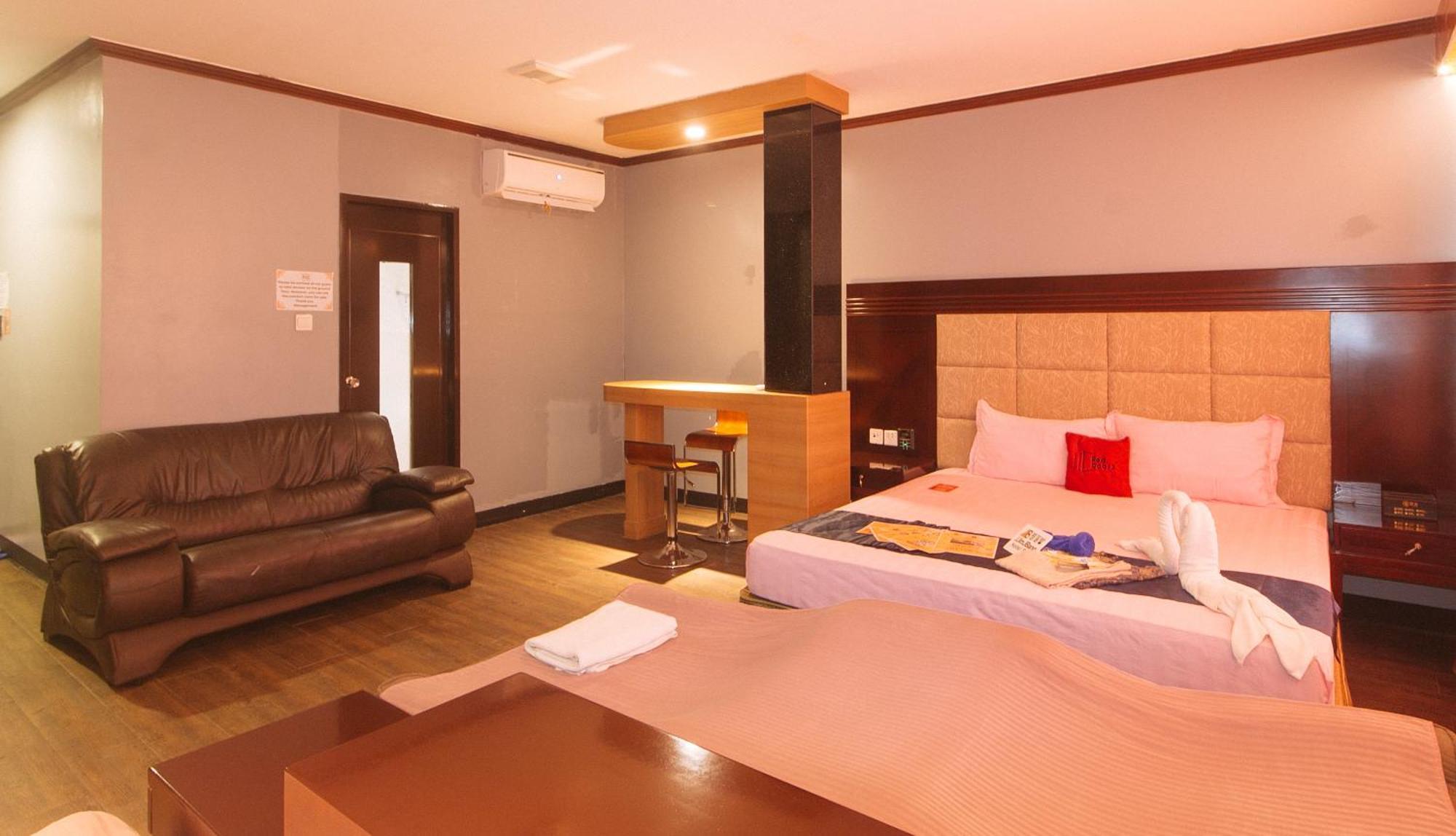 Reddoorz Premium At Jjimjbang Hotel Spa Manille Extérieur photo